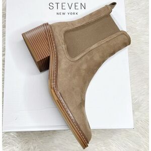 STEVEN New York Cabell Chelsea Boot in Light Brown NIB Size 9.5